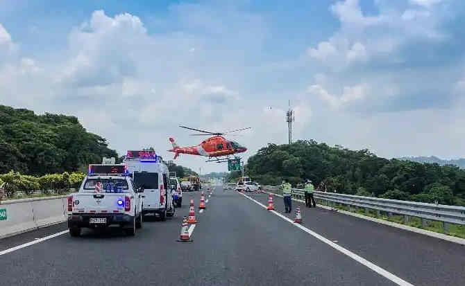 会同高速公路汽车救援案例